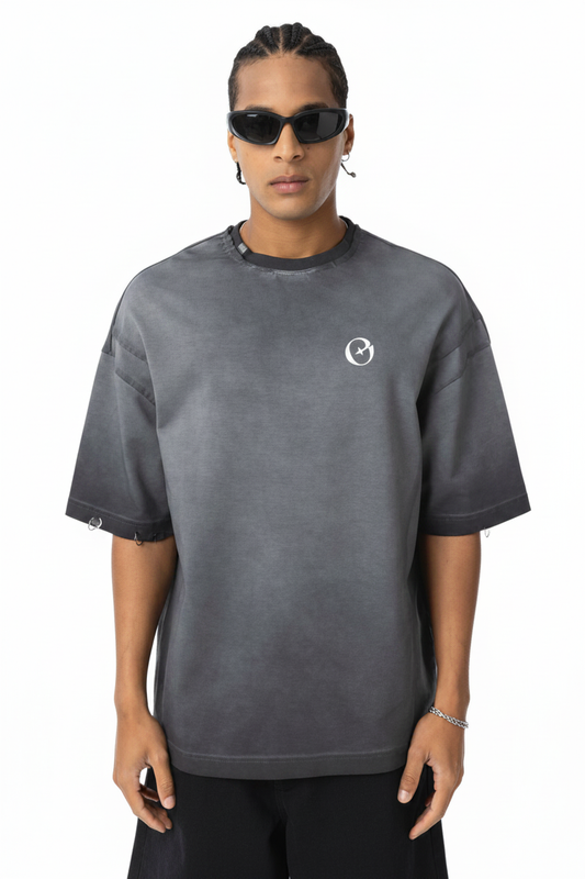 Gray - Sfondo Bianco
